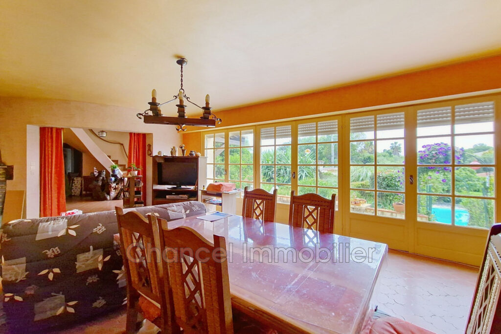 vente  – NR pièces – 3 chambres – 125.00 m²