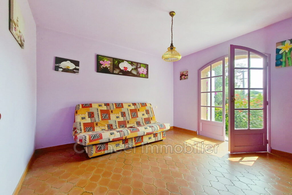 vente  – NR pièces – 3 chambres – 125.00 m²