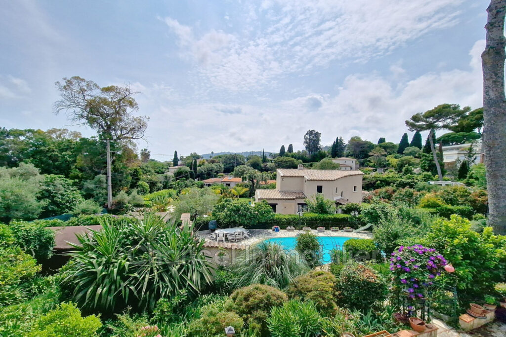 vente  – NR pièces – 3 chambres – 125.00 m²