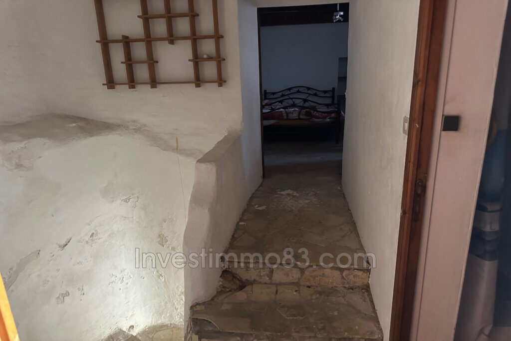 vente maison de village – NR pièces – 2 chambres – 88.00 m²