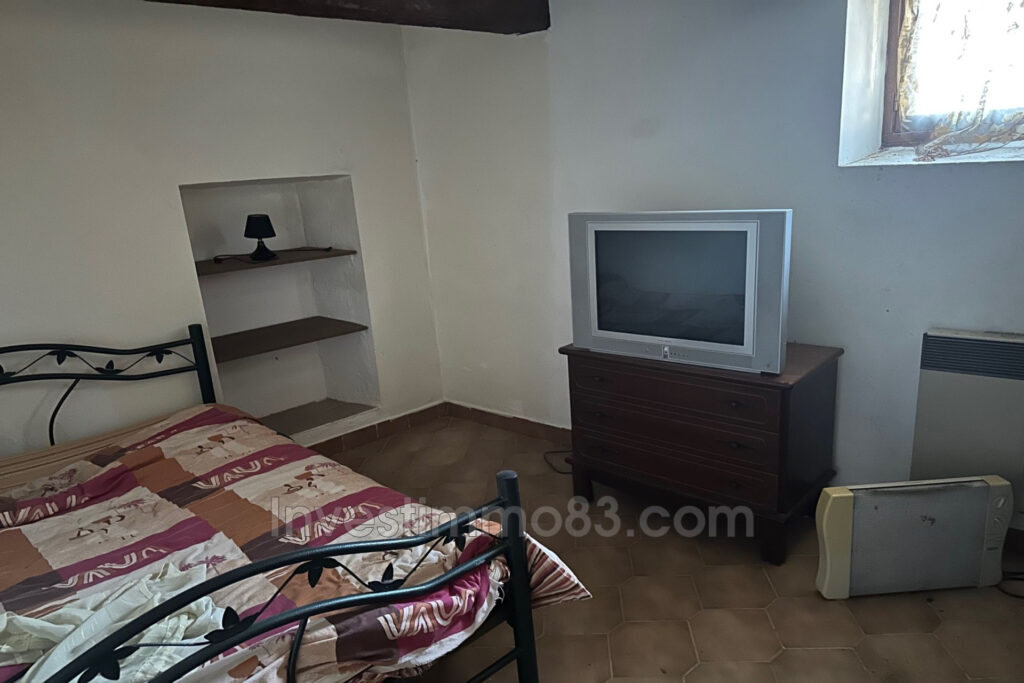 vente maison de village – NR pièces – 2 chambres – 88.00 m²