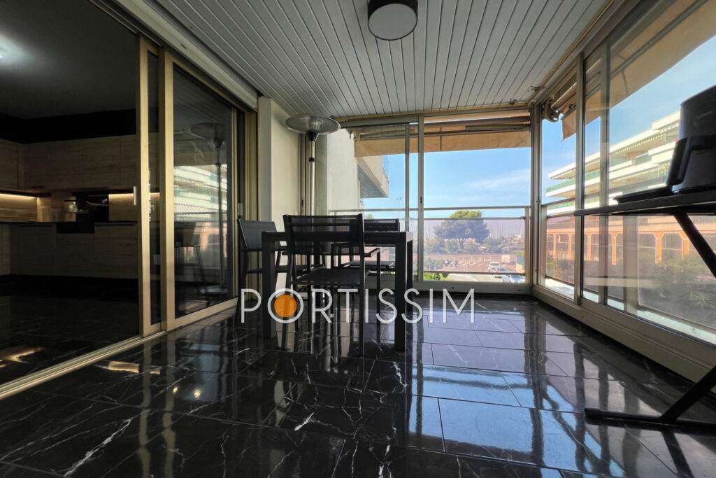 Saint-Laurent-du-Var / Les VESPINS quartier résidentiel et pro – 3 pièces – 2 chambres – 76.00 m²