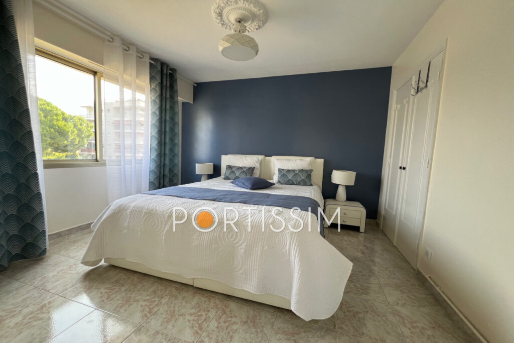 Saint-Laurent-du-Var / Les VESPINS quartier résidentiel et pro – 3 pièces – 2 chambres – 76.00 m²