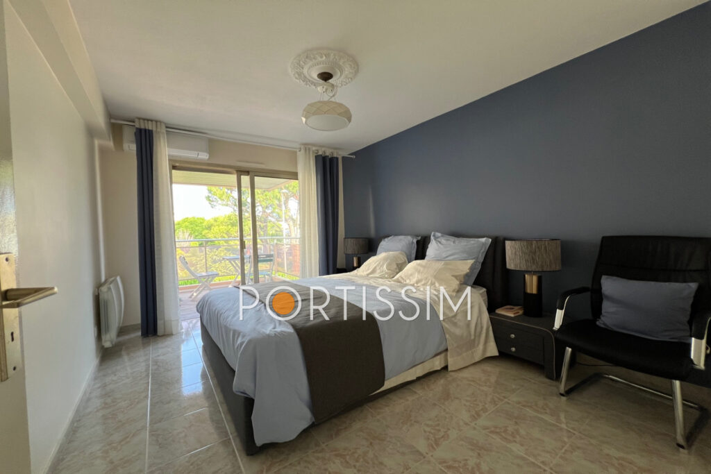 Saint-Laurent-du-Var / Les VESPINS quartier résidentiel et pro – 3 pièces – 2 chambres – 76.00 m²