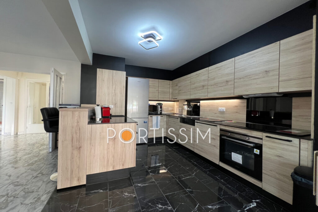 Saint-Laurent-du-Var / Les VESPINS quartier résidentiel et pro – 3 pièces – 2 chambres – 76.00 m²