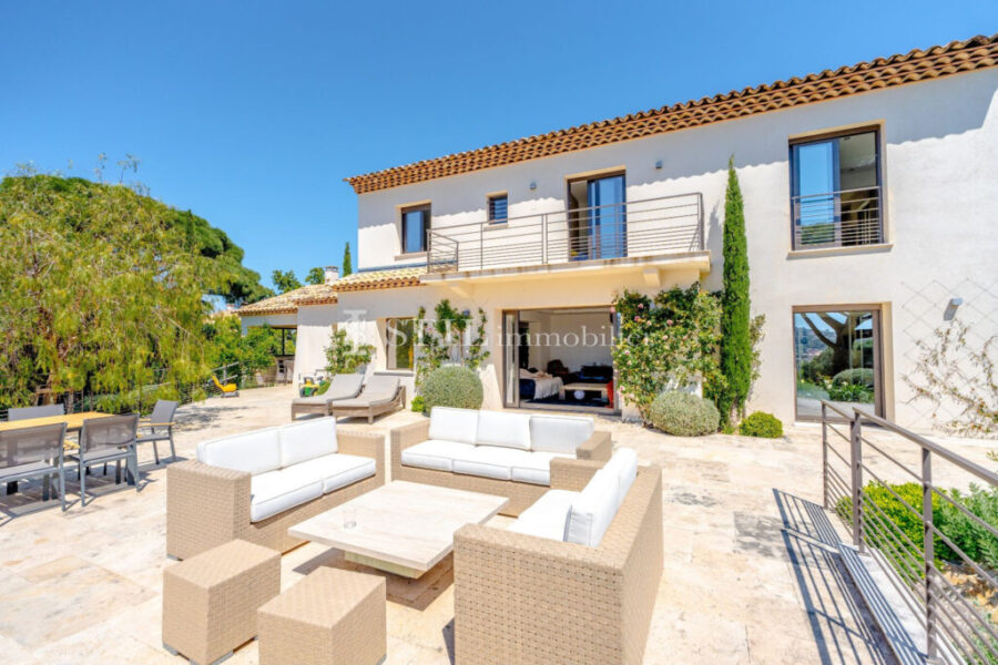 Maison à vendre à Sainte-maxime