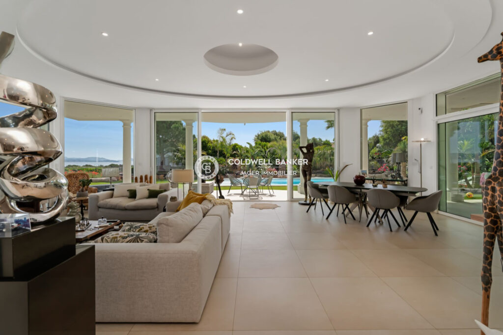 vente maison de caractère 8 Pièce(s) – 8 pièces – 6 chambres – 450.00 m²