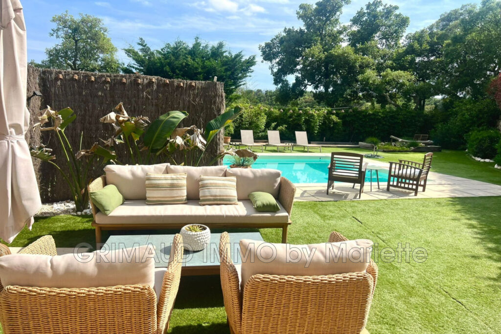 Maison avec piscine et jardin privé  3 chambres, belles prest – 4 pièces – 3 chambres – 78.60 m²