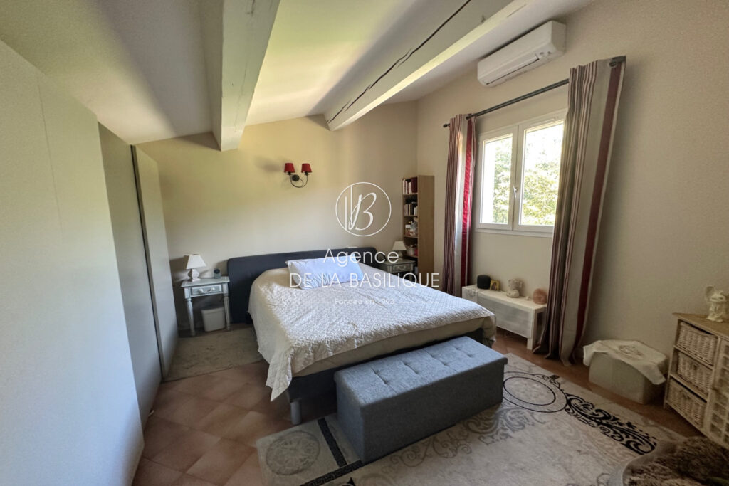 vente villa 5 Pièce(s) – 5 pièces – 4 chambres – 130.00 m²