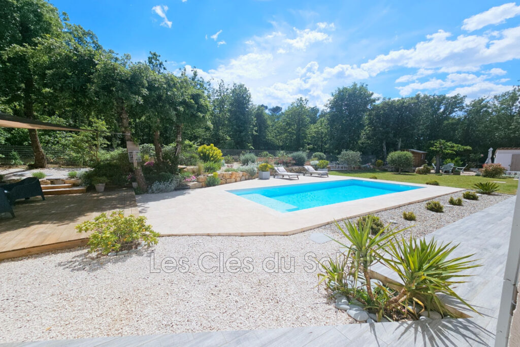 Villa contemporaine 2021  160 m²  Piscine  Vue château   F – 5 pièces – 3 chambres – 160.00 m²