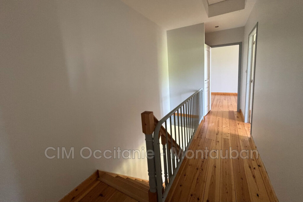 vente maison 7 Pièce(s) – 7 pièces – 2 chambres – 320.00 m²