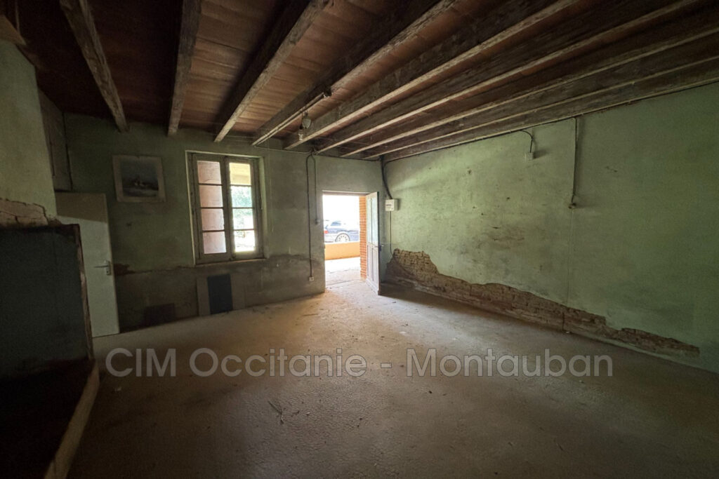 vente maison 7 Pièce(s) – 7 pièces – 2 chambres – 320.00 m²