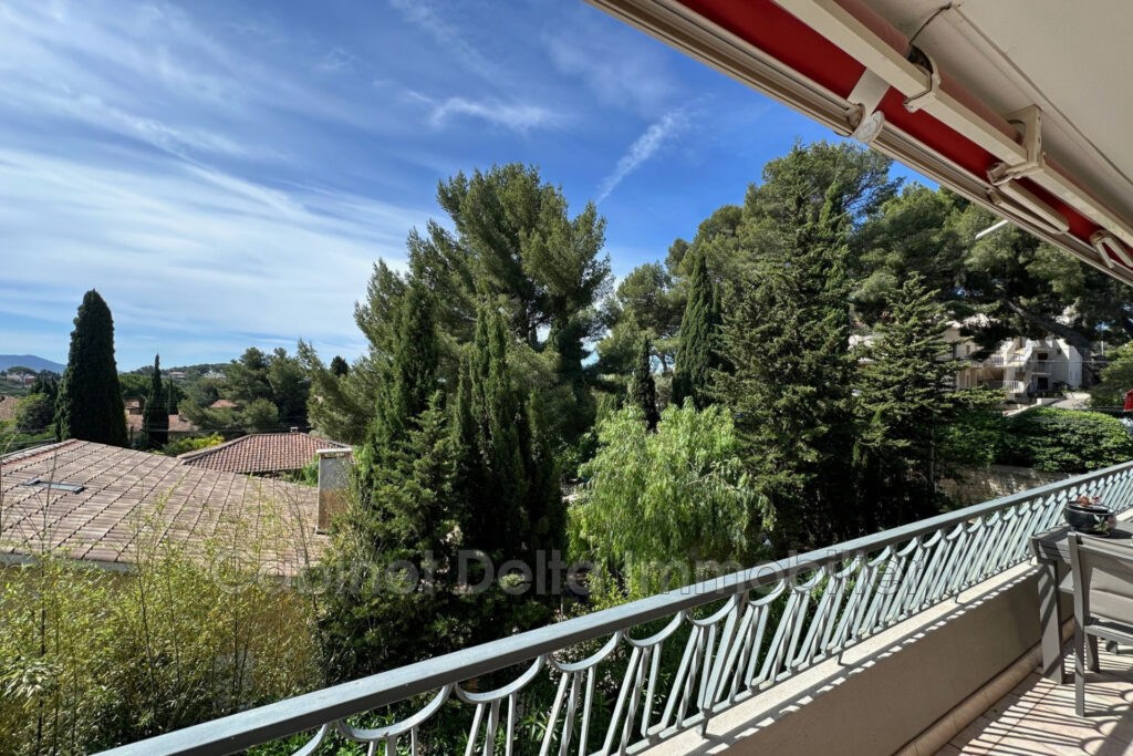 SANARY (ref 610) – T3 Portissol 4 couchages  – 3 pièces – 2 chambres – 82.00 m²