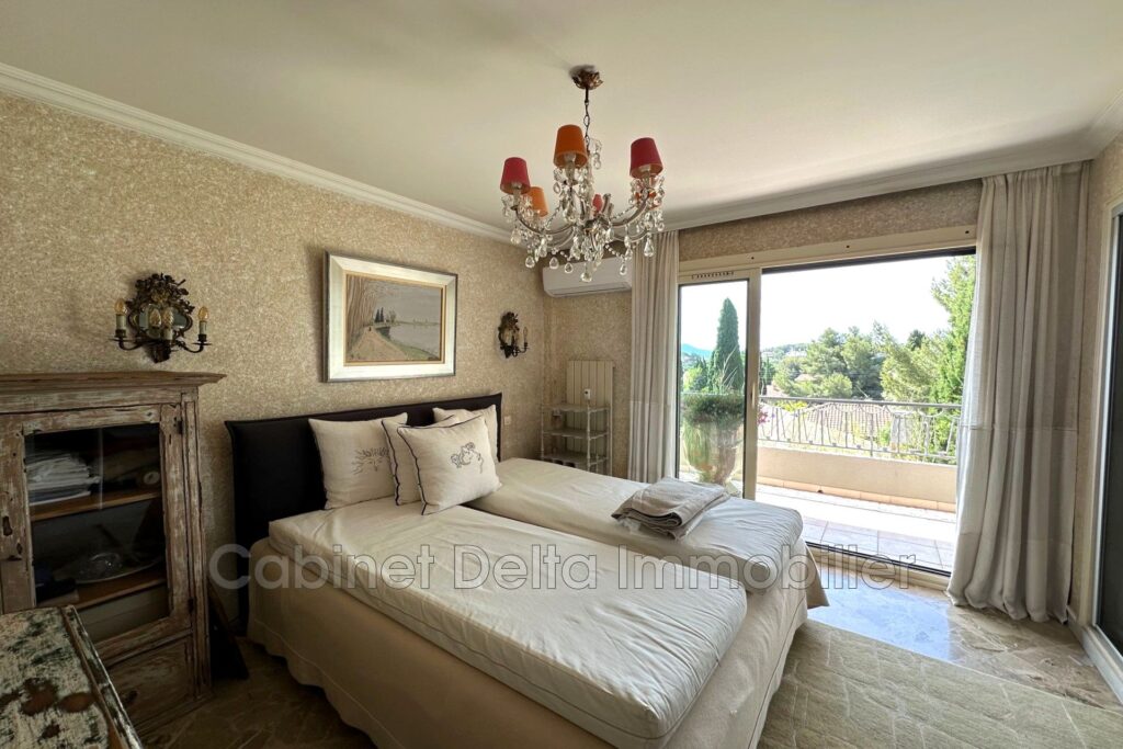 SANARY (ref 610) – T3 Portissol 4 couchages  – 3 pièces – 2 chambres – 82.00 m²