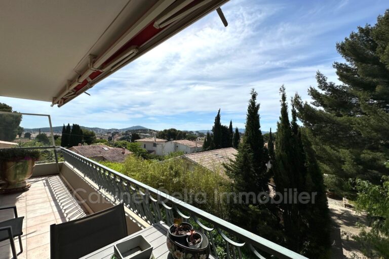 SANARY (ref 610) – T3 Portissol 4 couchages  – 3 pièces – 2 chambres – 82.00 m²