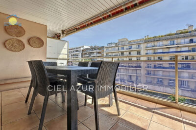 Appartement à louer à Juan-les-pins