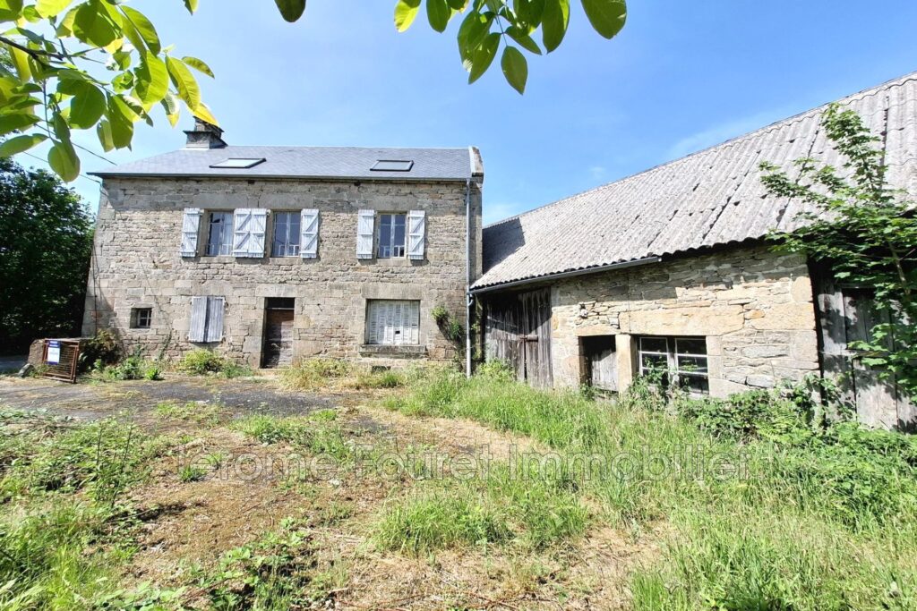 Maison en pierre – NR pièces – NR chambres – 140.00 m²