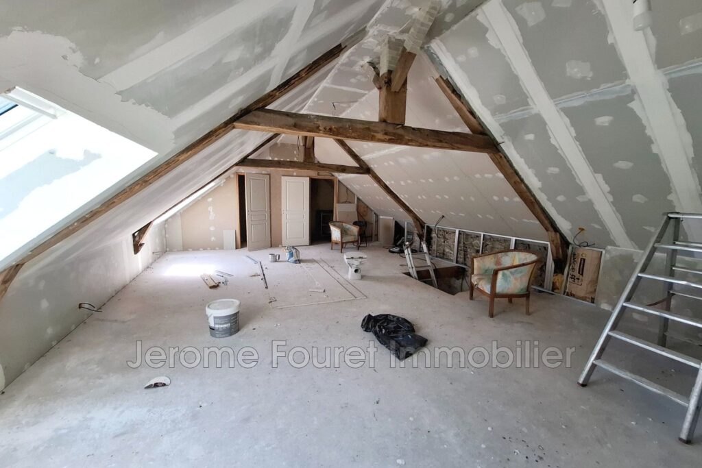 Maison en pierre – NR pièces – NR chambres – 140.00 m²