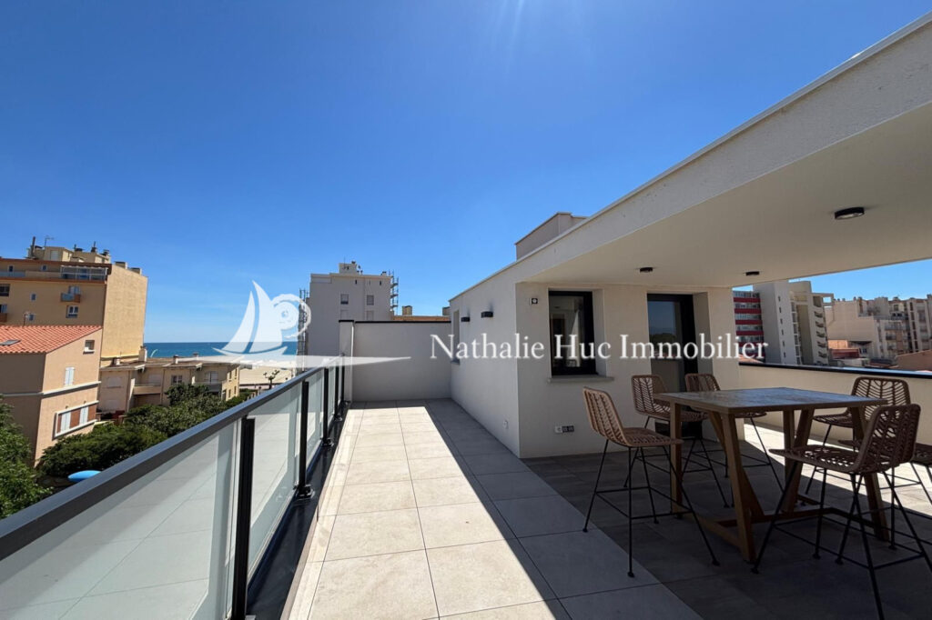 vente maison contemporaine 5 Pièce(s) – 5 pièces – 3 chambres – 4  – 174.00 m²