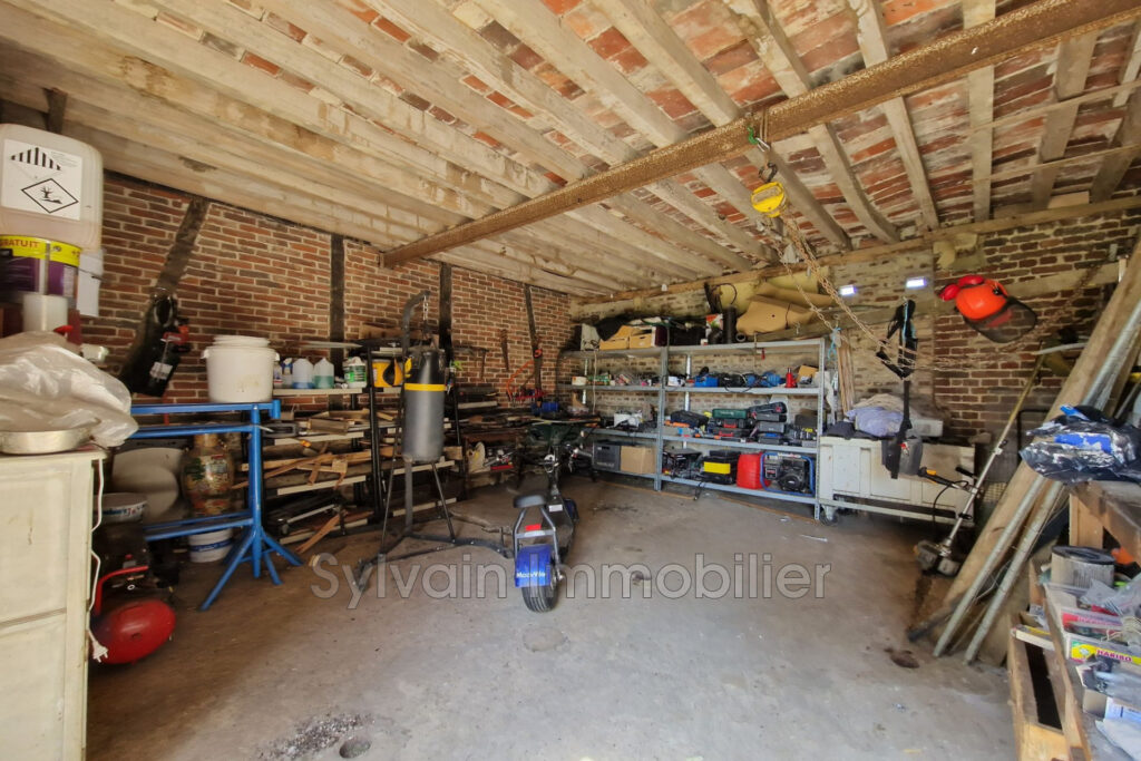 vente maison 6 Pièce(s) – 6 pièces – 4 chambres – 216.00 m²