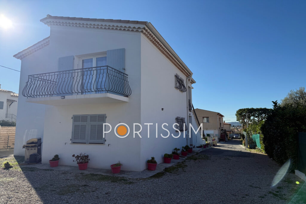 ALPES-MARITIMES (06) Cagnes-Sur-Mer /  Maison individuelle 2 a – 7 pièces – 4 chambres – 161.00 m²