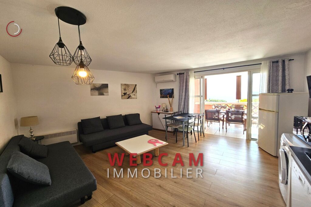 vente appartement 2 Pièce(s) – 2 pièces – 1 chambre – 8.25 m²