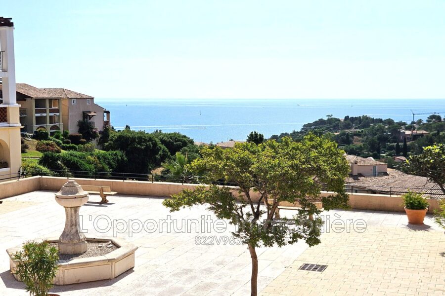 Appartement à vendre à Agay