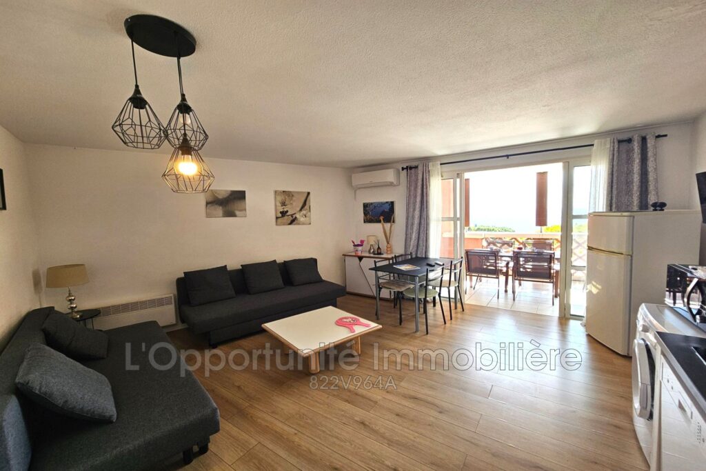 vente appartement 2 Pièce(s) – 2 pièces – 1 chambre – 8.25 m²