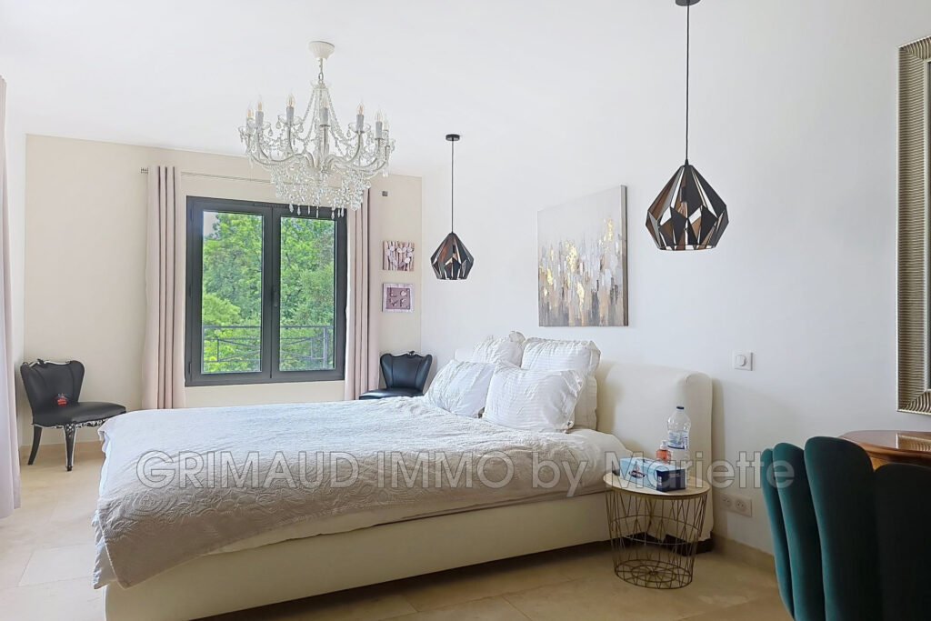 vente villa contemporaine 5 Pièce(s) – 5 pièces – 4 chambres – 210.00 m²