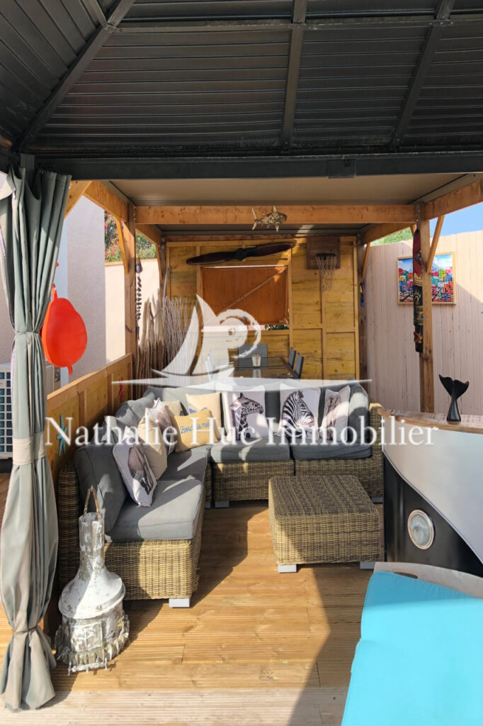 vente maison contemporaine 5 Pièce(s) – 5 pièces – 3 chambres – 160.00 m²