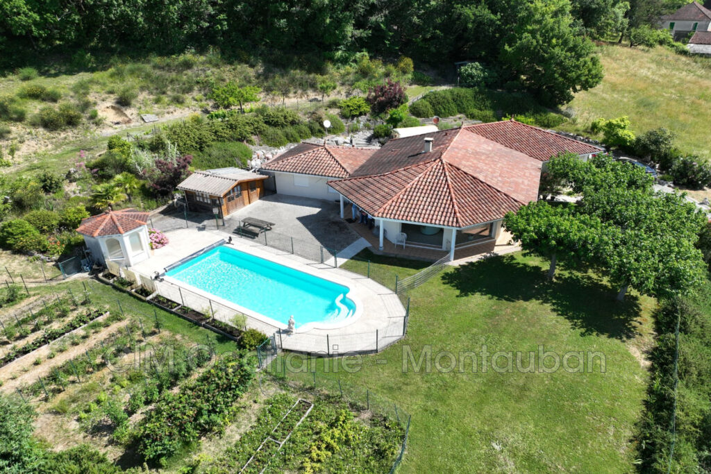 vente maison 5 Pièce(s) – 5 pièces – 3 chambres – 146.00 m²