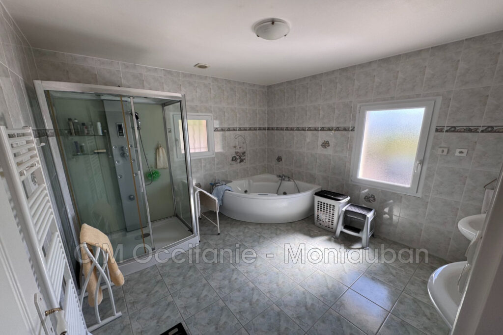 vente maison 5 Pièce(s) – 5 pièces – 3 chambres – 146.00 m²