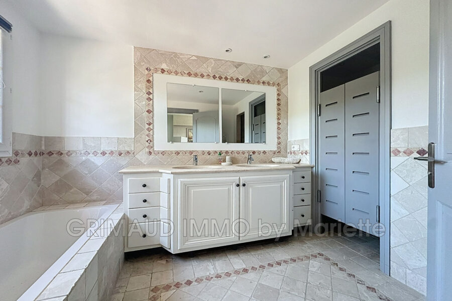 Maison à vendre à Le plan-de-la-tour