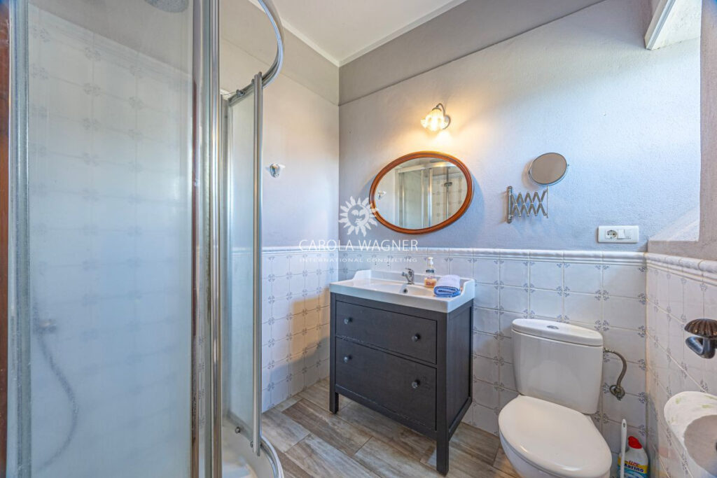 vente maison de campagne 8 Pièce(s) – 8 pièces – 5 chambres – 260.00 m²