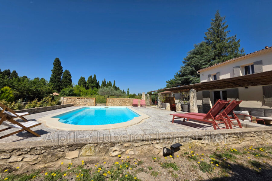 Maison à vendre à Saint-rémy-de-provence