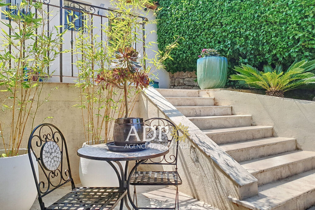 vente maison 5 Pièce(s) – 5 pièces – 4 chambres – 140.00 m²