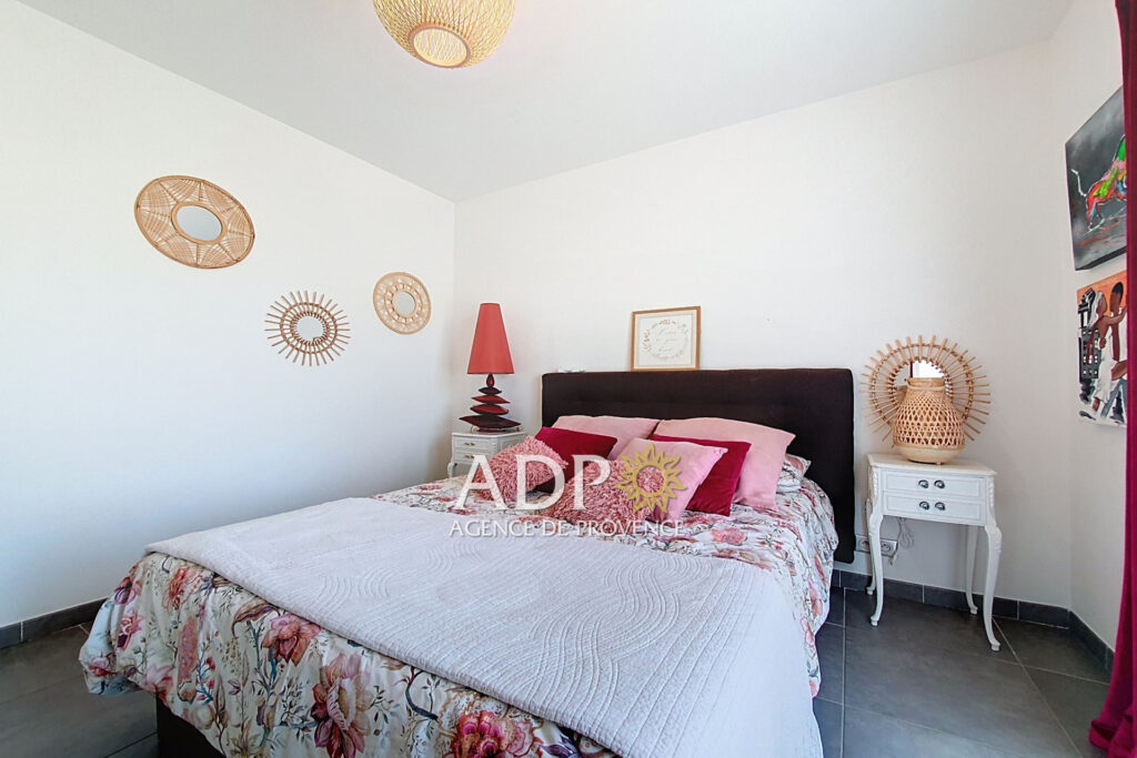 vente maison 5 Pièce(s) – 5 pièces – 4 chambres – 140.00 m²