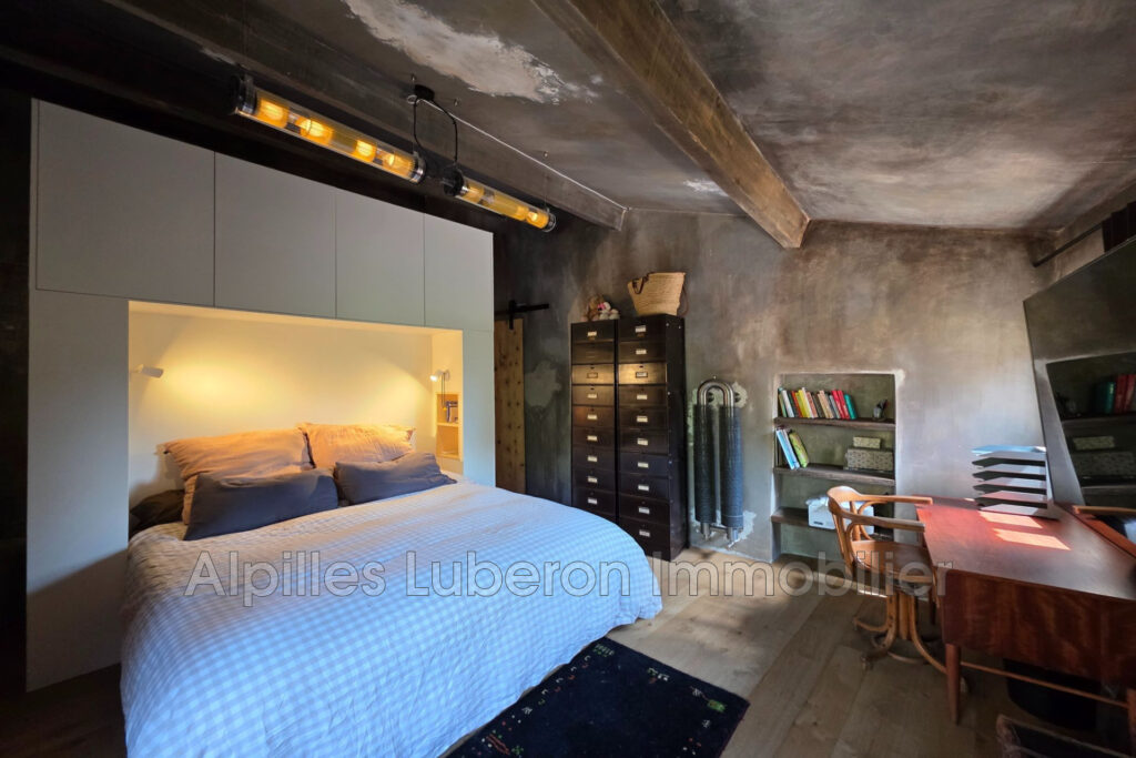 vente maison de village 3 Pièce(s) – 3 pièces – 2 chambres – 90.00 m²