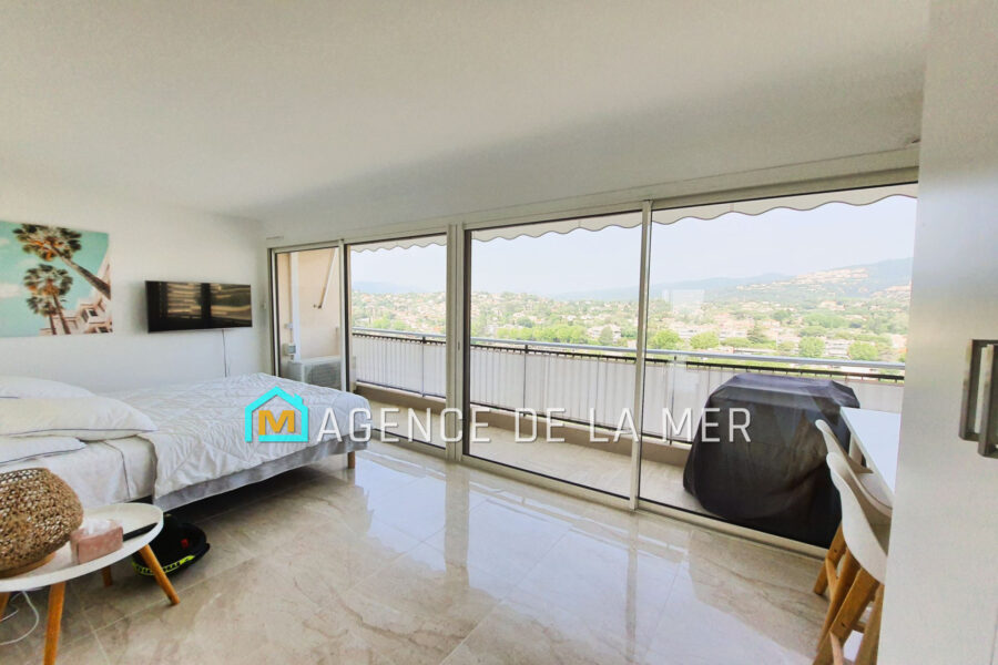 Appartement à vendre à Mandelieu-la-napoule
