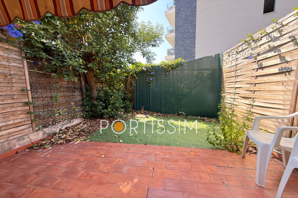 Saint-Laurent Du Var/ Vespins / Studio / Terrasse / Jardin – 1 pièce – NR chambres – 25.37 m²