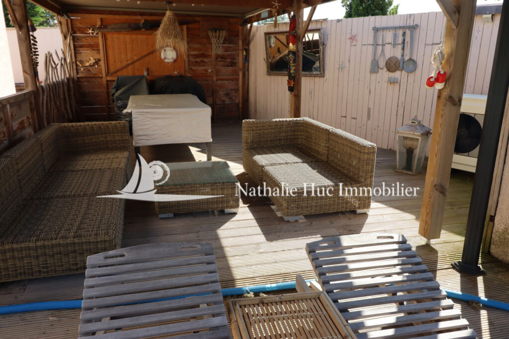 vente maison contemporaine 5 Pièce(s) – 5 pièces – 3 chambres – 160.00 m²