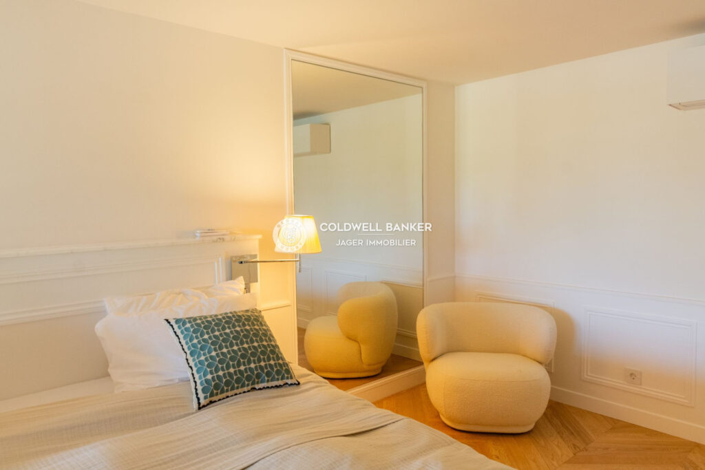 Superbe villa provençale avec vue mer panoramique – Golfe de S – 8 pièces – 7 chambres – 4  – 275.00 m²