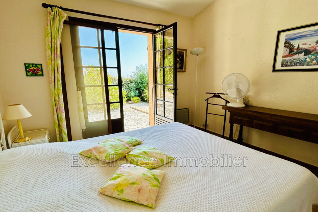 vente villa 5 Pièce(s) – 5 pièces – 4 chambres – 150.00 m²