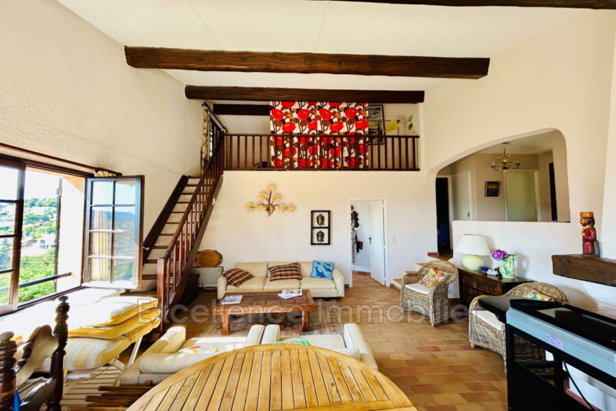 Maison à vendre à Les issambres