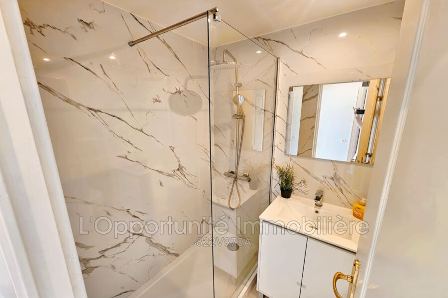 Appartement à vendre à Agay