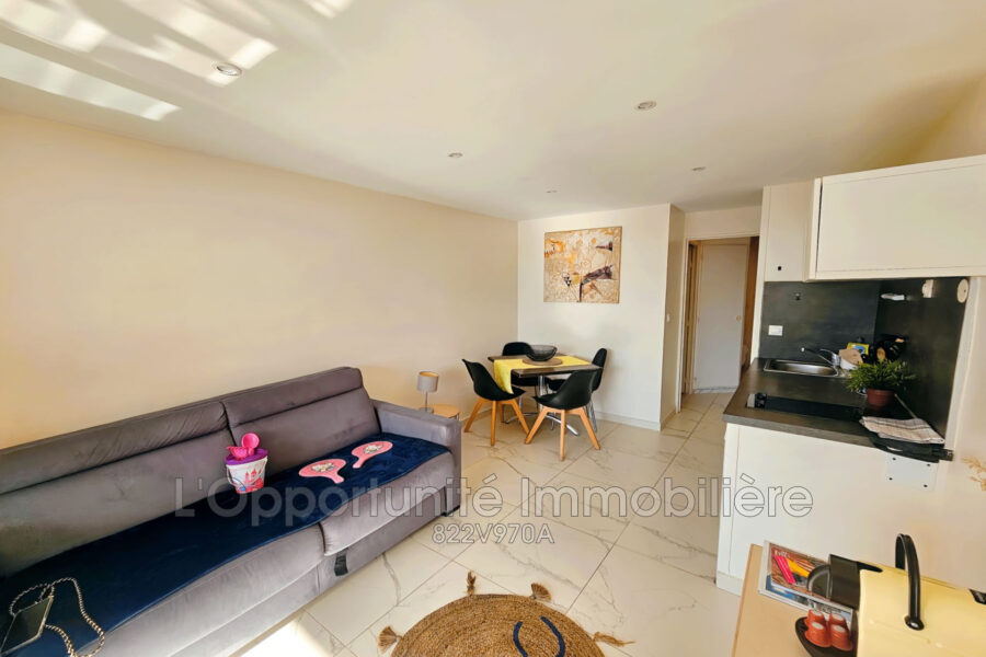 Appartement à vendre à Agay