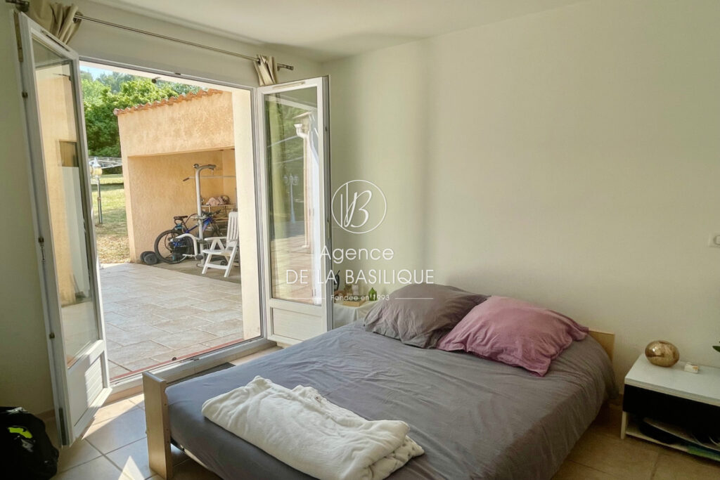 vente maison 5 Pièce(s) – 5 pièces – 4 chambres – 117.00 m²