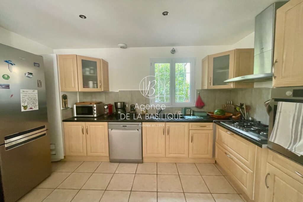 vente maison 5 Pièce(s) – 5 pièces – 4 chambres – 117.00 m²