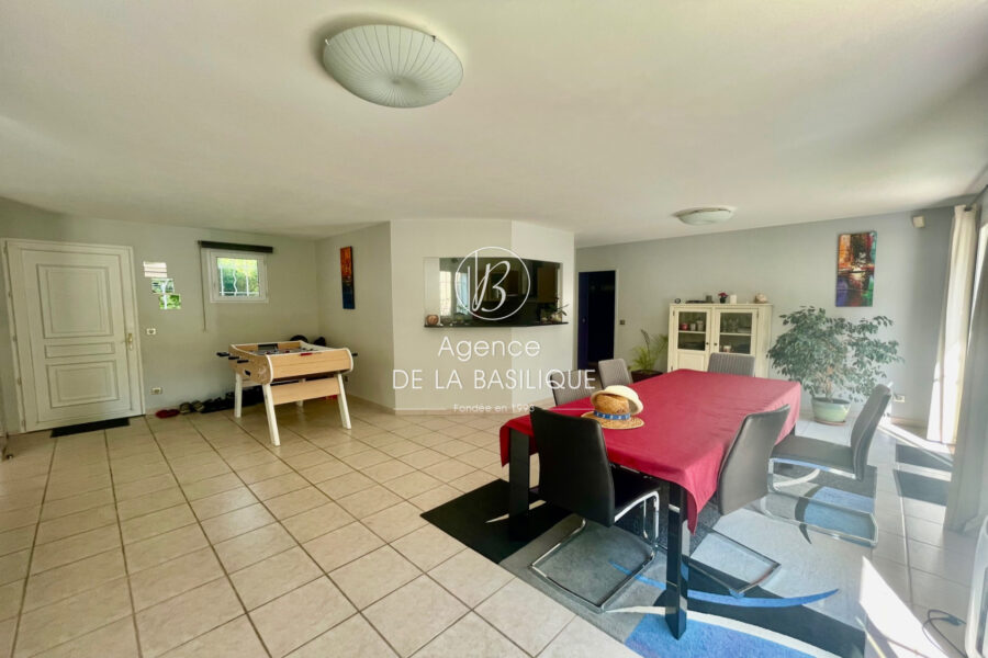 Maison à vendre à Saint-maximin-la-sainte-baume