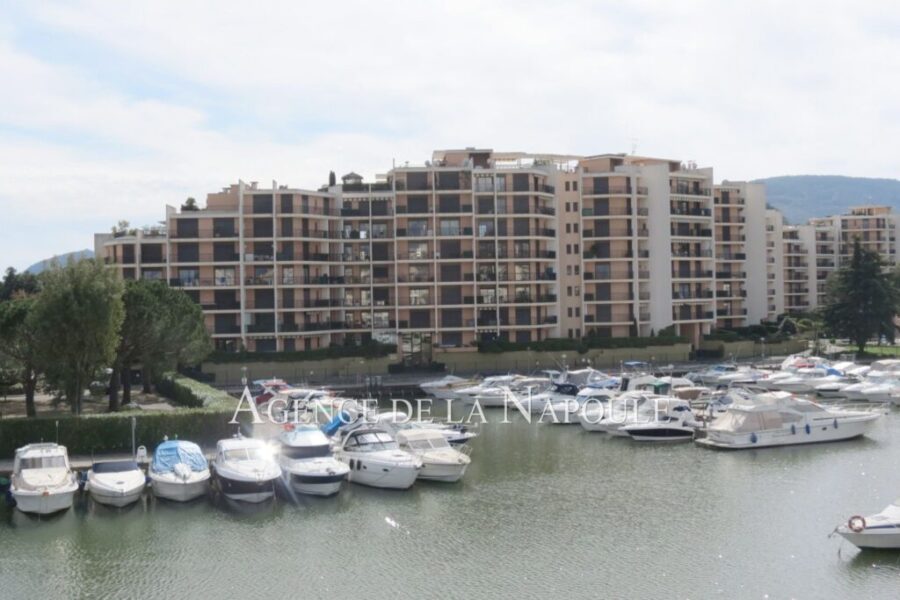 Appartement à vendre à Mandelieu-la-napoule — Vue parc — photo 22